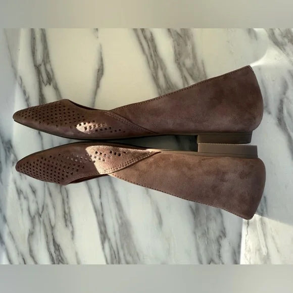 Vionic Posey Flat - Picture 8 of 10